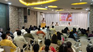 मुलुंड येथील कालिदास तथास्थु हॉलमध्ये भारतीय जनता पार्टी - उत्तर पूर्व मुंबईच्या वतीने आयोजित राजमाता पुण्यश्लोक अहिल्यादेवी होळकर त्रिशताब्दी जयंतीनिमित्त कार्यशाळेत उपस्थित राहिलो