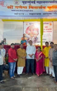 सायंकाळी दीड दिवसीय गणरायांचे विसर्जन पश्चिमेकडील कालिदास स्पोर्ट्स कॉम्प्लेक्स आणि पूर्वेकडील मिठागर रोड व मोरया तलाव परिसरात उभारलेल्या कृत्रिम जलकुंडांमध्ये संपन्न झाले