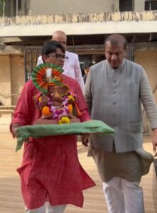 पुढच्या वर्षी लवकर या…